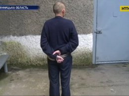 На Вінниччині молодик через десять гривень до смерті забив заслуженого журналіста України