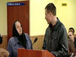 Родные убитого на Киевщине мужчины требуют привлечь к ответственности правоохранителей