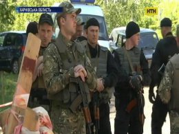 Масова бійка зі стріляниною в селі на Харківщині