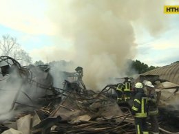 Крупный пожар в Броварах под Киевом