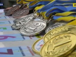 У Львові відбулися Всеукраїнські змагання з плавання для дітей