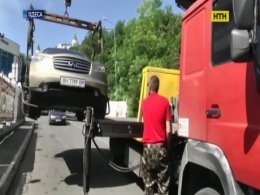 Одеська влада відкрила полювання на "героїв парковки"