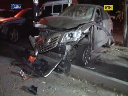 В Одесі в автівку екс-депутата підклали бомбу