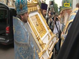 До Києва везуть ікону - свідка хрещення Володимира