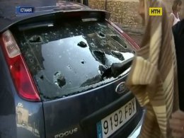 Гігантський град потрощив автівки й дахи в Іспанії