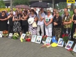 Во Львове вспоминают жертв Скниловской трагедии - крупнейшей катастрофы в истории авиационных шоу