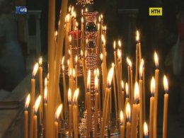Цілу ніч у Лаврі молилися за мир в Україні