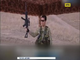 Президент Туркменістану перевірив армію в голівудському образі
