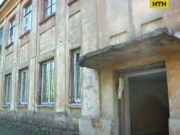 Молодая женщина лопатой зарубила соседа-инвалида в Кривом Роге