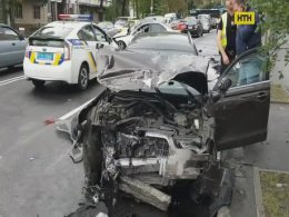 Негода та перевищення швидкості стали причиною ДТП у столиці