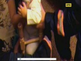 У Миколаєві рятувальники звільняли малюків із полону сантехніки і табурета