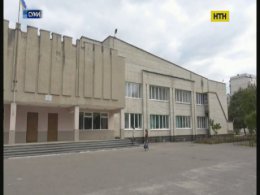 Невідомий погрожував підірвати сумську школу