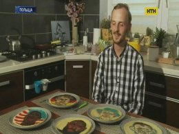 В Польше повар печет блины-портреты
