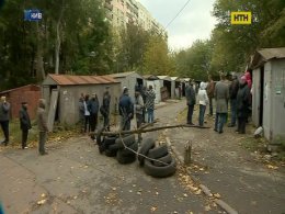 Киевляне восстали против сноса гаражей