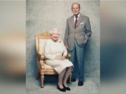 Королева Елизавета Вторая и Принц Филипп празднуют семидесятилетие в браке