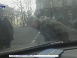 В Одесі співробітники військкомату забрали студента просто з занять