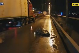 Два человека погибли в ДТП на Южном мосту в Киеве