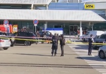 На парковке французского аэропорта застрелили мужчину