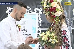 В аеропорту "Борисполь" провели первую свадьбу