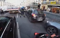 Санта-Клаус помог полиции поймать преступника во Франции