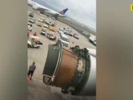 У Боинга 777 над Тихим океаном развалился двигатель