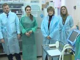 Зрители "Интер Медиа Групп" подарили "ОХМАТДЕТу" аппарат искусственной вентиляции легких