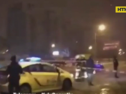 Зловмисника, який кинув осколкову гранату у київських патрульних, затримали