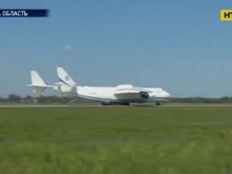 Крупнейший в мире транспортный самолет "Мрия" снова улетел из Киева