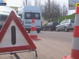 Херсонские активисты пытаются улучшить состояние дорог
