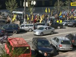 Повстання під Кабміном: водії мітингували проти підвищення цін на бензин