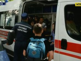 У Миколаєві 400 учнів отруїлися у школі