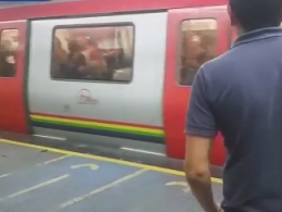 У Каракасі відмінили плату за проїзд у метро