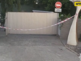 В Киеве похоронное бюро обстреляли из гранатомета