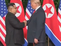 Долгожданная встреча Дональда Трампа и Ким Чен Ына состоялась
