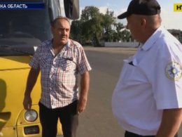 На автошляхах України розпочали масові перевірки транспорту
