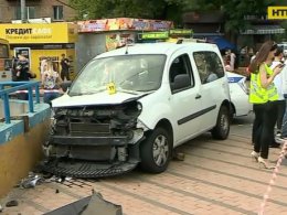 Смертельна аварія з багатьма постраждалими сталася в Києві