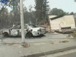 Вогняні торнадо вбили 8 людей у Каліфорнії