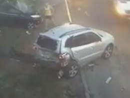 Київські патрульні відпустили водія, який напідпитку протаранив декілька машин