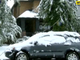 Негода накрила світ: Канаду засипало снігом, над Швейцарією навис водний смерч