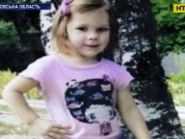 Гучну справу про загибель 4-річної дівчинки розслідують на Дніпропетровщині
