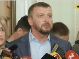 Министра юстиции Павла Петренко также подозревают в сокрытии доходов