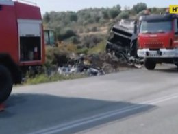11 человек сгорели заживо в ДТП в Греции