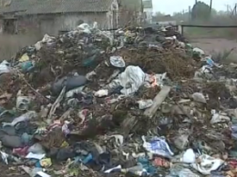 Печально известный львовский мусор снова нелегально выгрузили на Киевщине