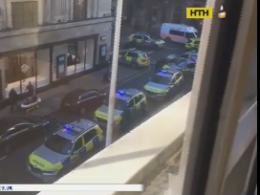 Кривава різанина у штаб-квартирі Соні в Лондоні, є поранені