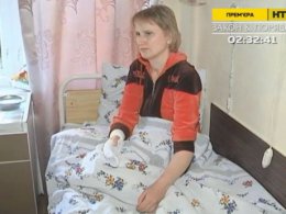 Мать и дочь жестоко избили двух медиков в Запорожье