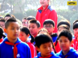 В Китае нашли самую высокую в мире девочку