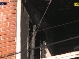 У Тернополі чоловік стрибнув з 3 поверха, аби врятуватися від пожежі