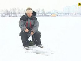 На Киевщине утонули 3 мужчин во время зимней рыбалки