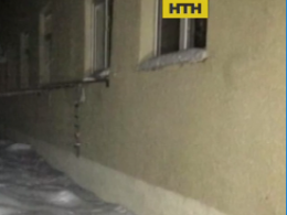 Отец выбросил 5-летнего сына из окна четвертого этажа в Харьковской области