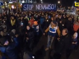 По всій Польщі пройшли мітинги після вбивства мера Ґданська